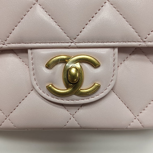 Quilted Lambskin Crossbody Bag Pink