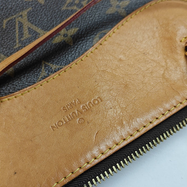 ESTRELA Monogram Coated Canvas Brown