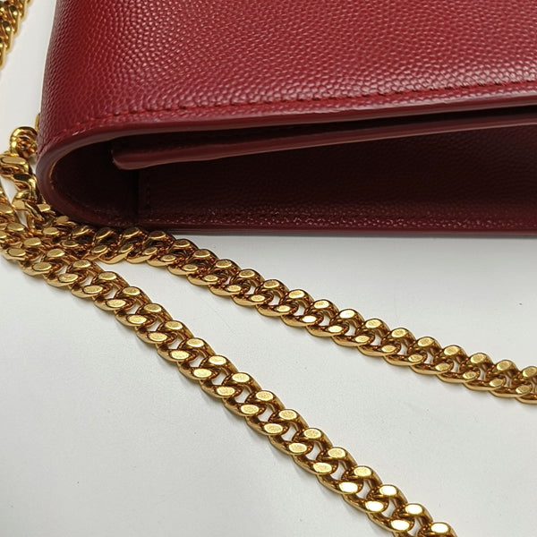 Authenticated pre-owned KATE Medium Calfskin Red - Shoulder Bag at Looply