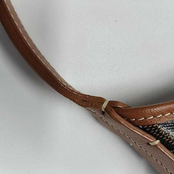 Hobo Coated Canvas Brown