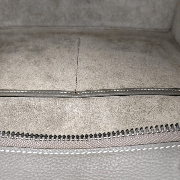 Authenticated pre-owned LUGGAGE Micro Calfskin Gray - Tote Bag at Looply