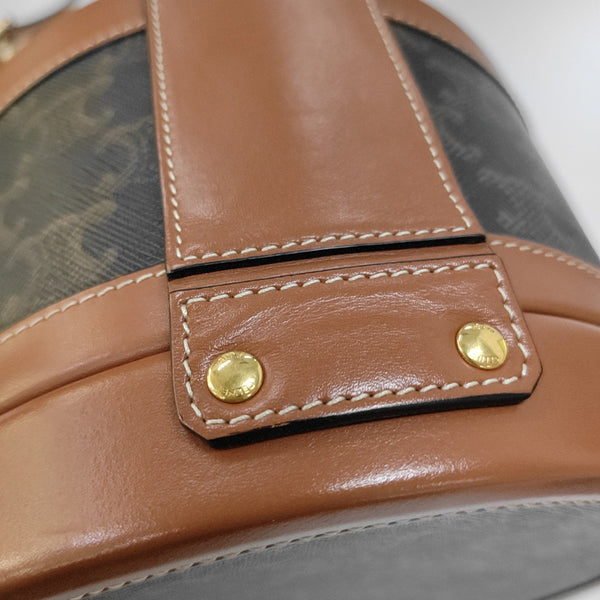 Authenticated pre-owned TRIOMPHE Medium Coated Canvas Brown - Shoulder Bag at Looply
