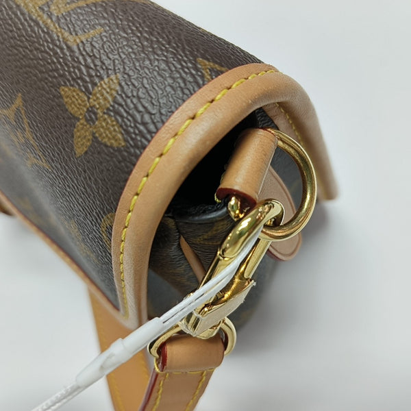 DIANE Monogram Coated Canvas Brown