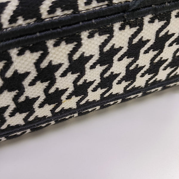 Lady Dior Mini Canvas Black