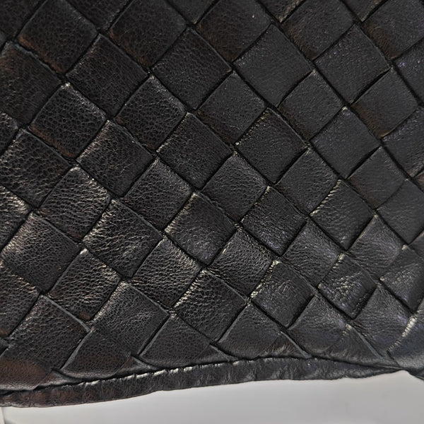 Veneta Calfskin Black
