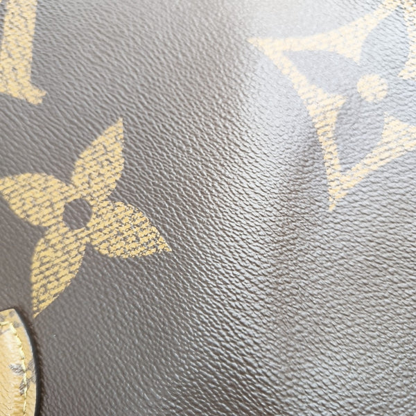 ONTHEGO GM Monogram Coated Canvas Brown