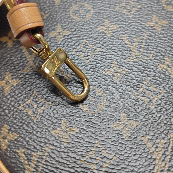 BOITE CHAPEAU PM Monogram Coated Canvas Brown