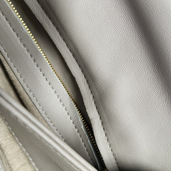 Olimpia Lambskin Gray