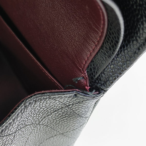 CLASSIC FLAP Medium Quilted Grained Calfskin Black
