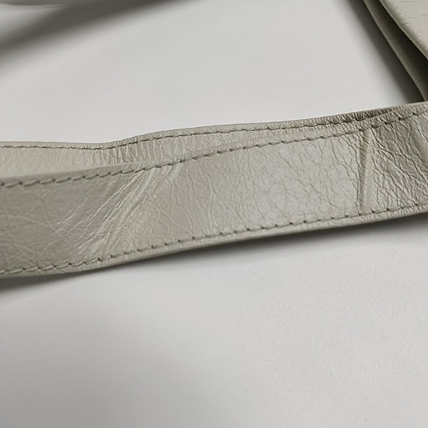 Calfskin White