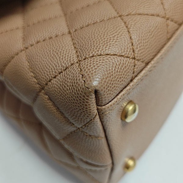 COCO HANDLE Medium Quilted Grained Calfskin Beige