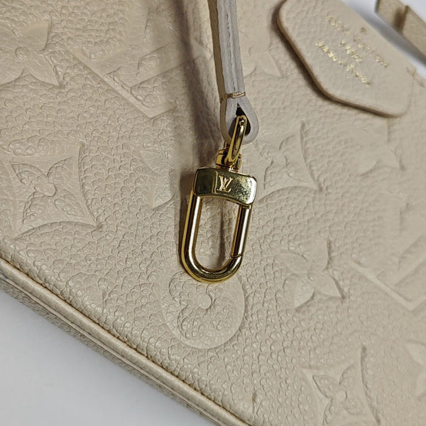 EASY POUCH ON STRAP Calfskin Beige