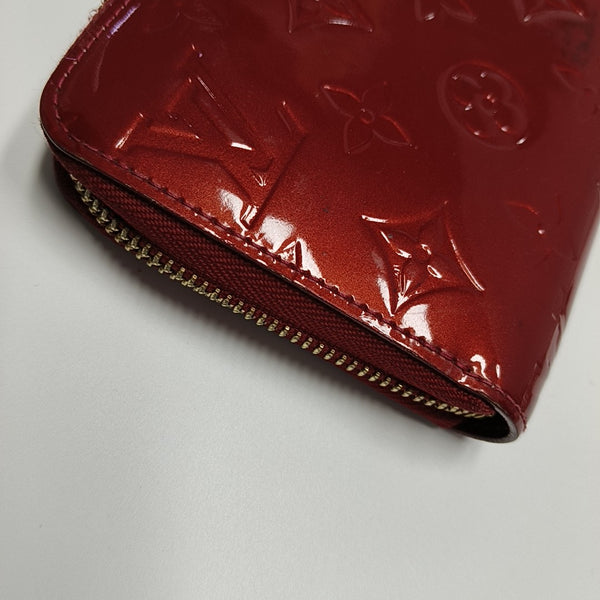ZIPPY Patent Leather Red Wallet