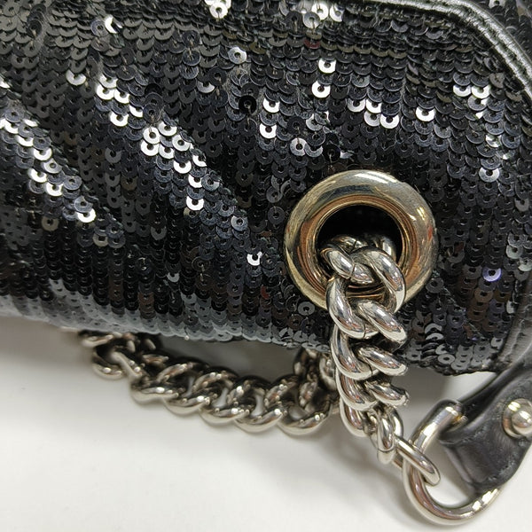 Authenticated pre-owned GG Marmont Small Quilted Sequins Black - Crossbody Bag at Looply