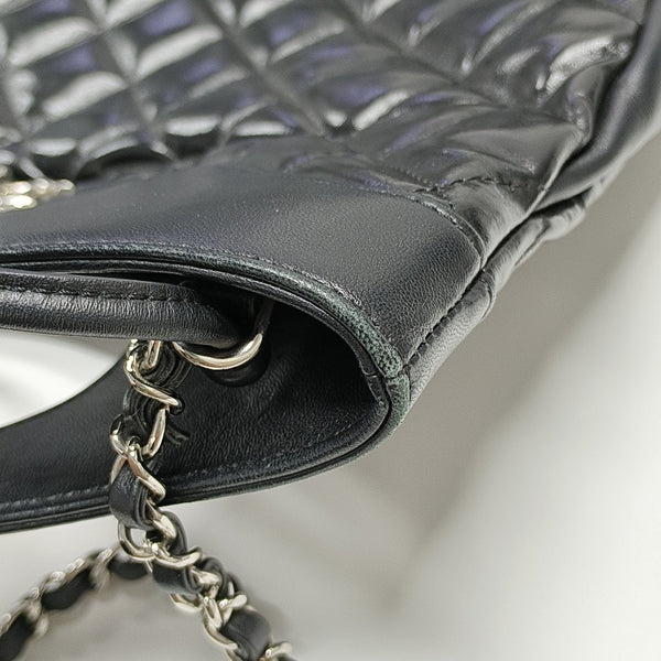 CHANEL 31 Small Quilted Calfskin Black