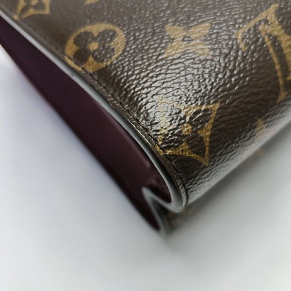 VICTOIRE Monogram Coated Canvas Brown