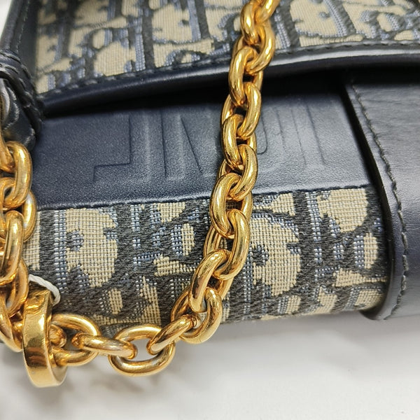 30 Montaigne Oblique Canvas Blue