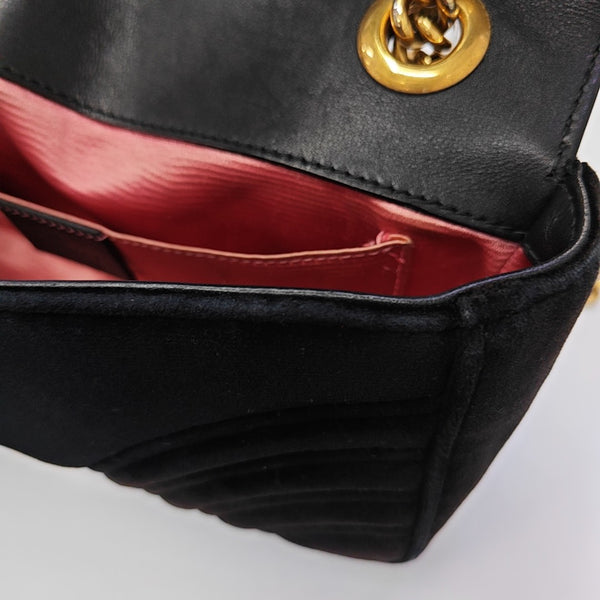 GG Marmont Small Quilted Velvet Black