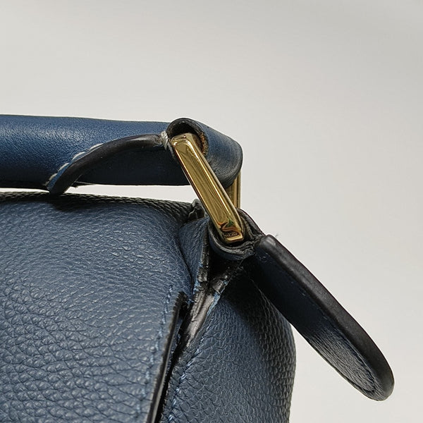 Puzzle Medium Calfskin Blue