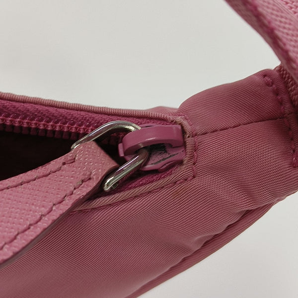 Re-Edition2000 Mini Nylon Red