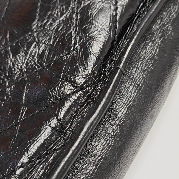 NIKI Medium Chevron Calfskin Black