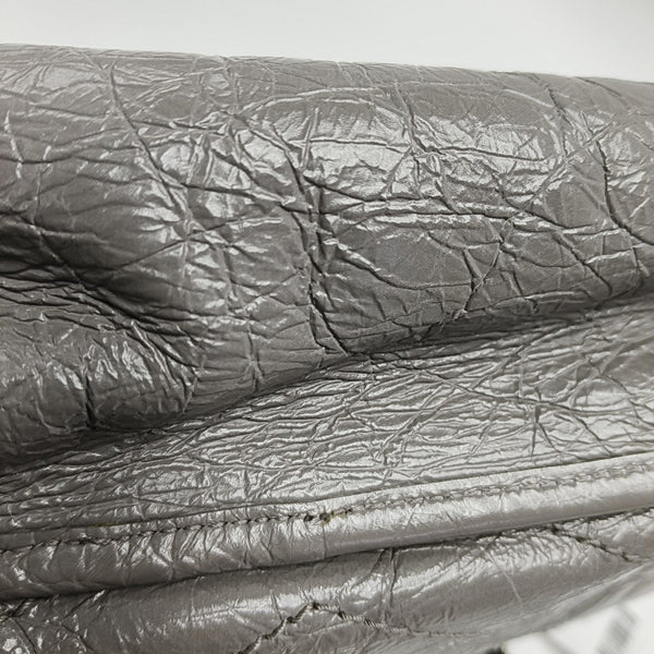 NIKI Medium Chevron Calfskin Gray