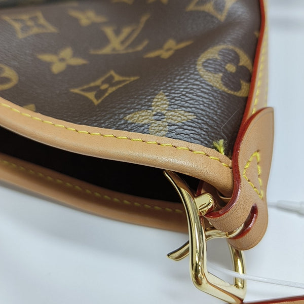 CARRYALL MM Monogram Coated Canvas Brown