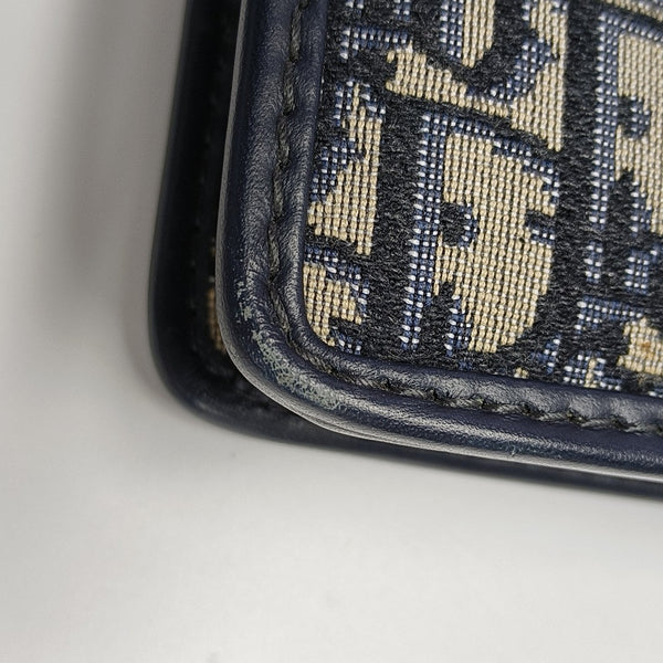 30 Montaigne Oblique Canvas Blue