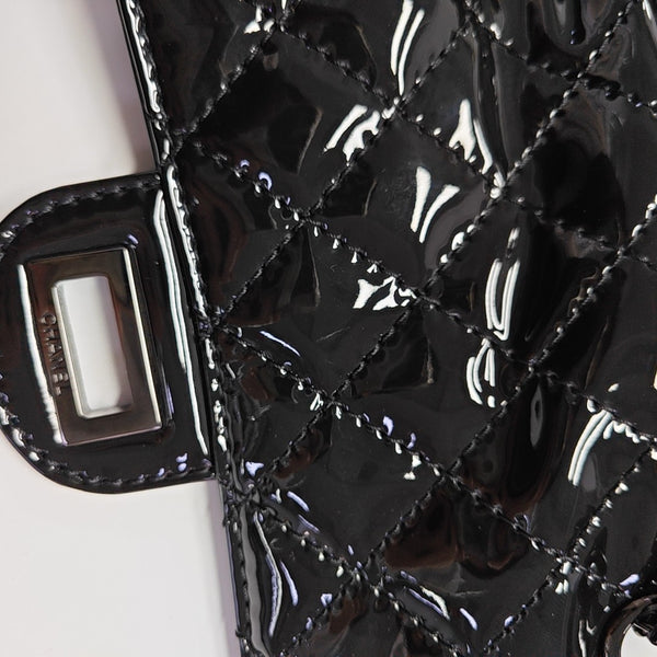 2.55 224 (mini) Quilted Patent Calfskin Black