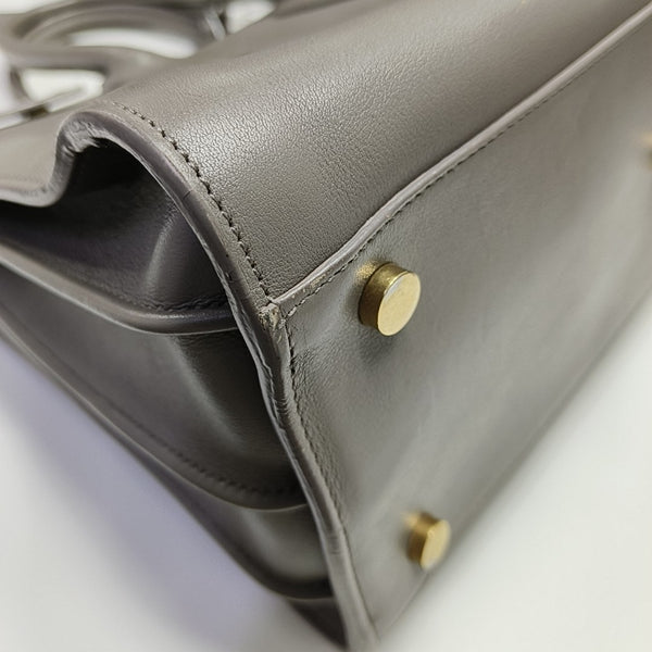 SAC DE JOUR Small Calfskin Gray