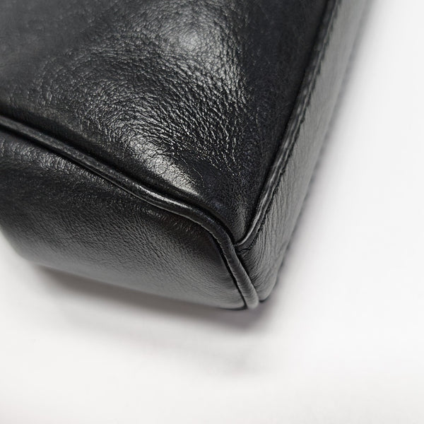 Re(belle) Small Calfskin Black