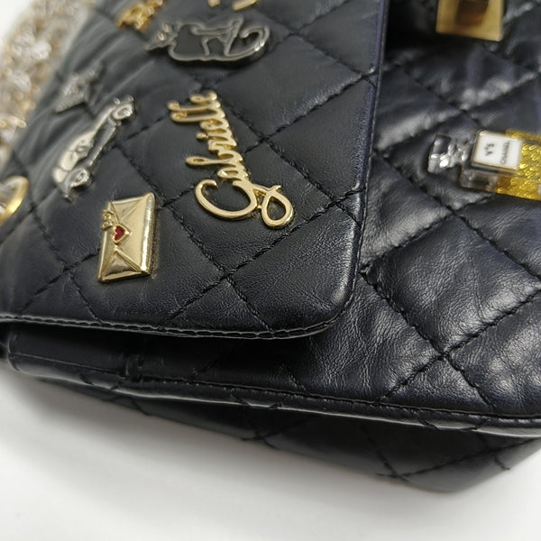 2.55 225 Quilted Calfskin Black