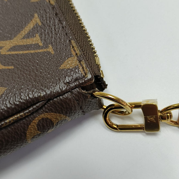 ACCESSOIRES Monogram Coated Canvas Brown