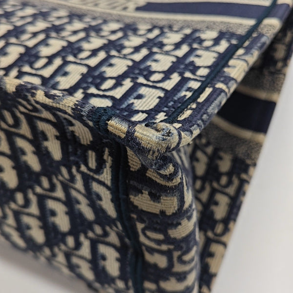 Book Tote Large Oblique Canvas Blue