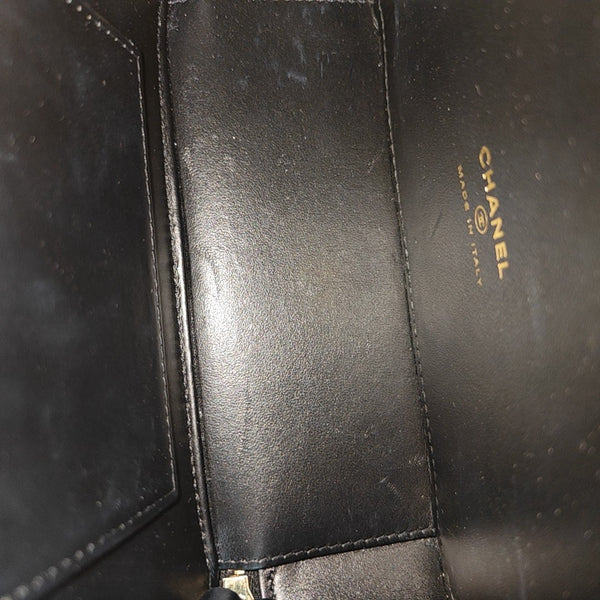 Quilted Grained Calfskin Black