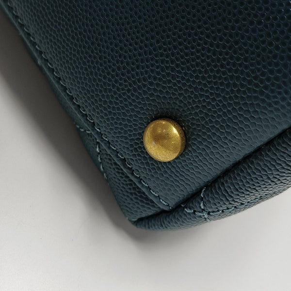 COCO HANDLE Medium Quilted Grained Calfskin Green