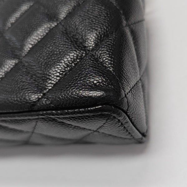 Quilted Grained Calfskin Shoulder Bag Black