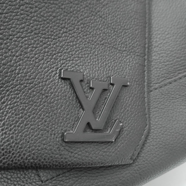AEROGRAM Calfskin Black