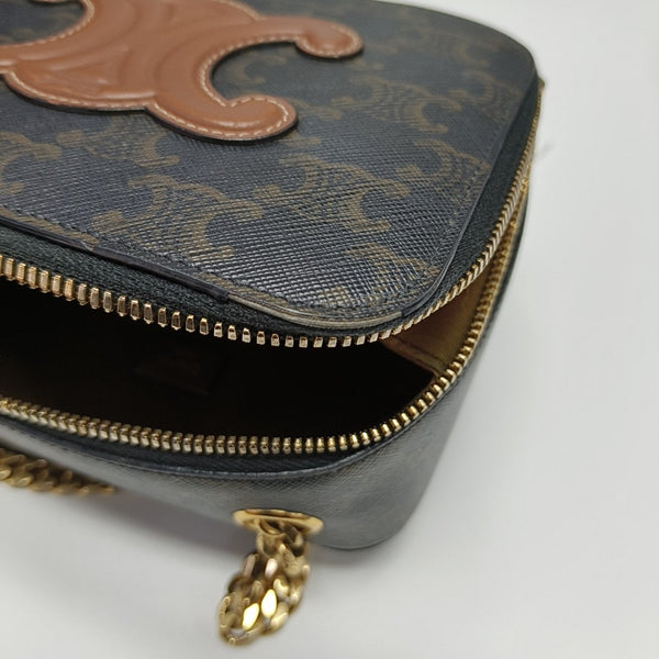 TRIOMPHE Mini Quilted Coated Canvas Black