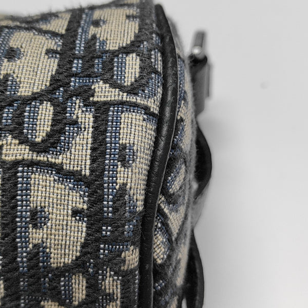 Oblique Canvas Shoulder Bag Beige