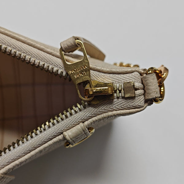 EASY POUCH ON STRAP Calfskin Beige
