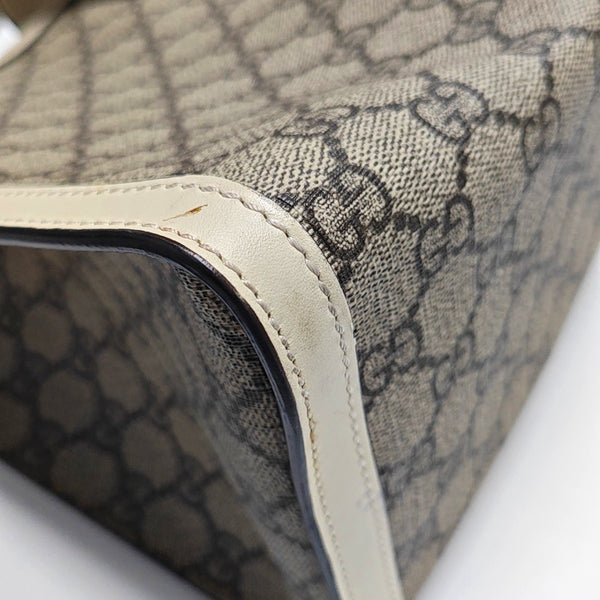 Authenticated pre-owned Padlock Medium Monogram Coated Canvas Beige - Shoulder Bag at Looply