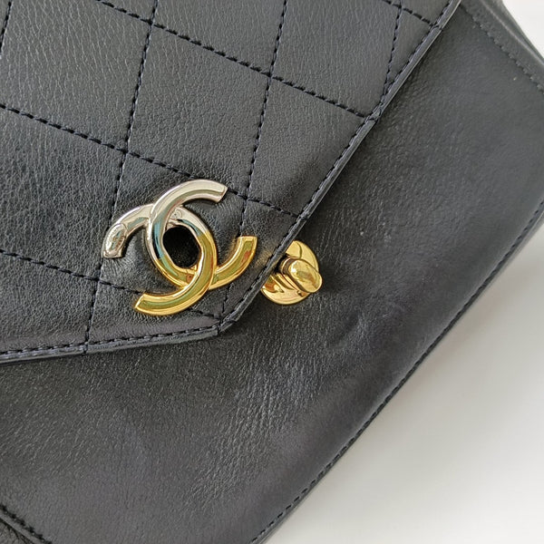 Quilted Calfskin Shoulder Bag Black
