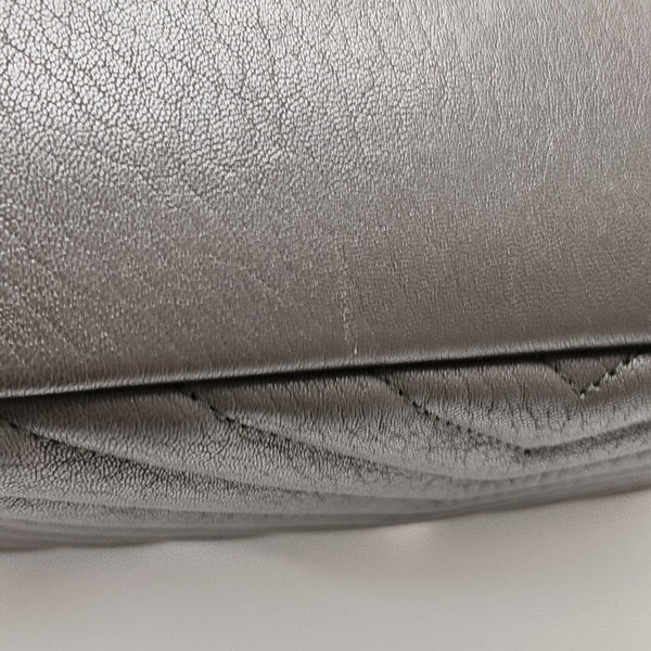 COLLEGE Medium Chevron Calfskin Gray