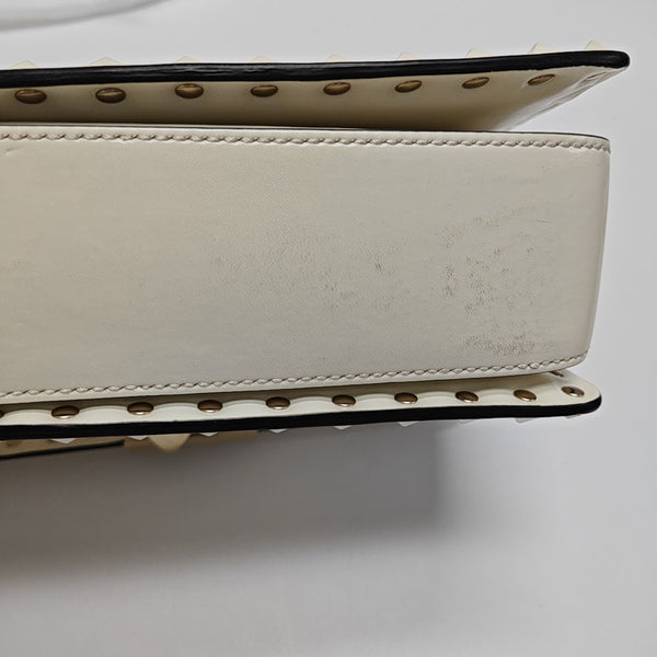 Rockstud Calfskin White