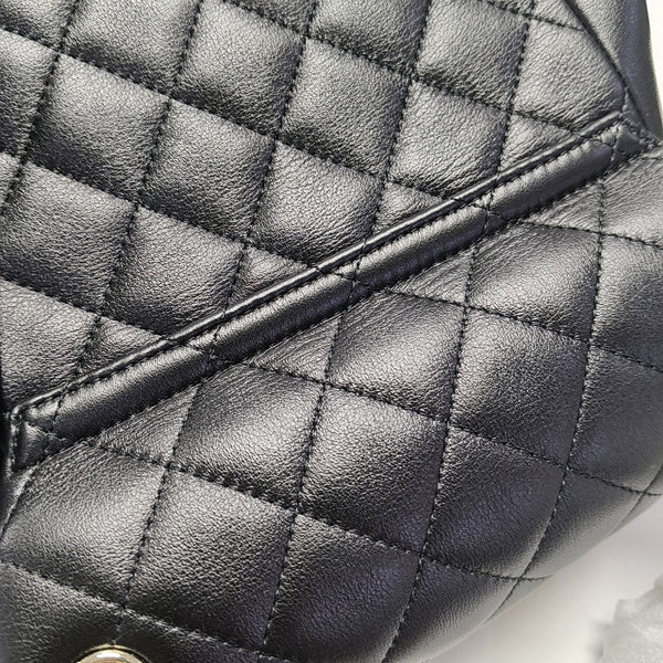 DUMA Large Quilted Calfskin Black
