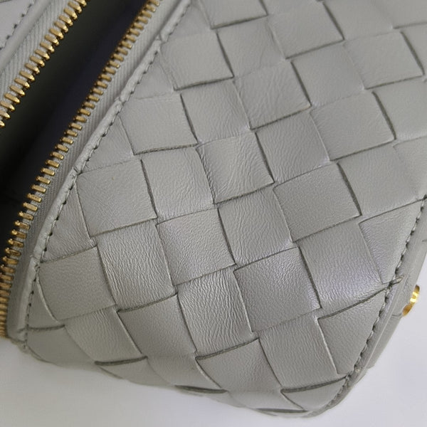 Intrecciato Small Lambskin Gray