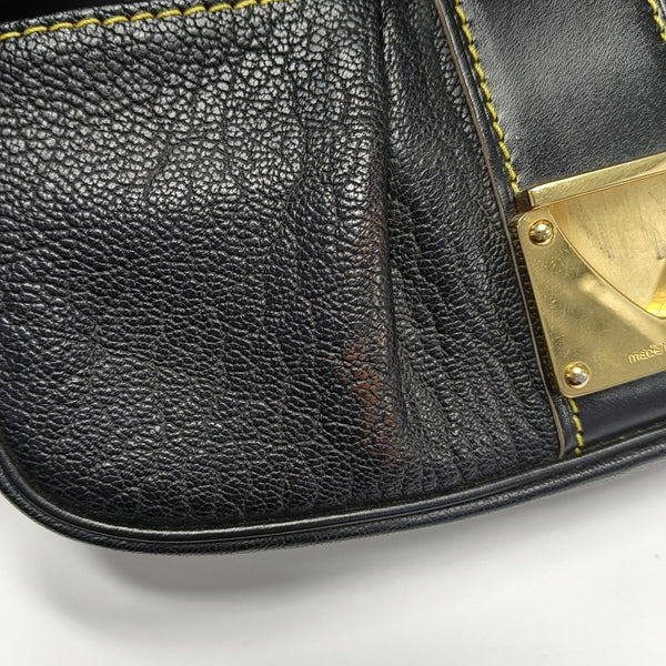 LE SUPERBE Calfskin Black