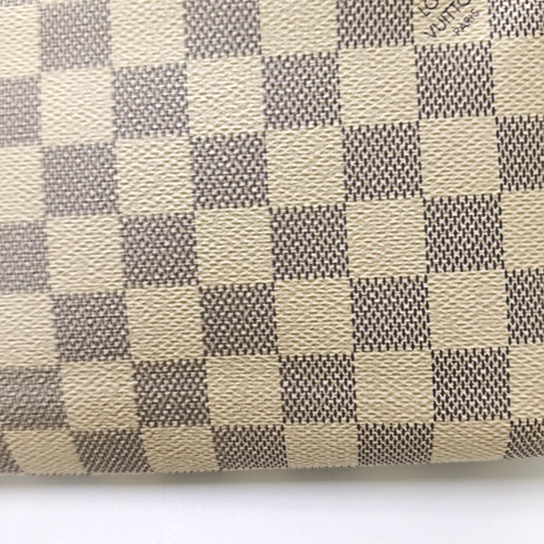 Authenticated pre-owned FÉLICIE Damier Azur Coated Canvas White - Crossbody Bag at Looply