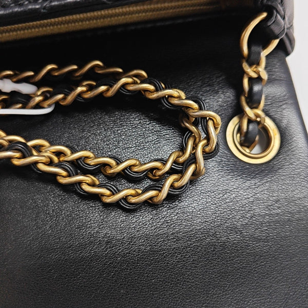 CLASSIC FLAP Mini Quilted Lambskin Black